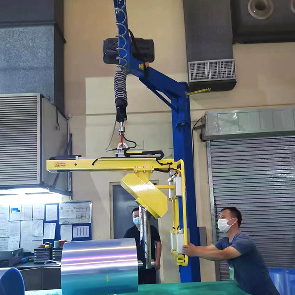 卷膜搬運車